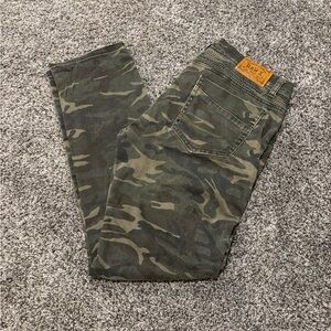 Men's Camouflage Relaxed Jeans